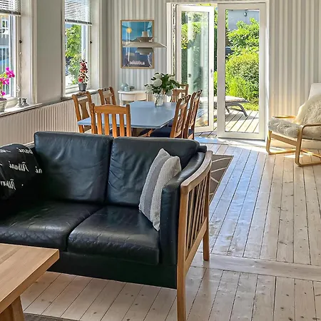 3 Bedroom Amazing In بيت للعطل غودهيم